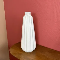 Ivory Japandi Vaas Hoog Smal – 51cm Aardewerk Vaas | Minimalistisch Design